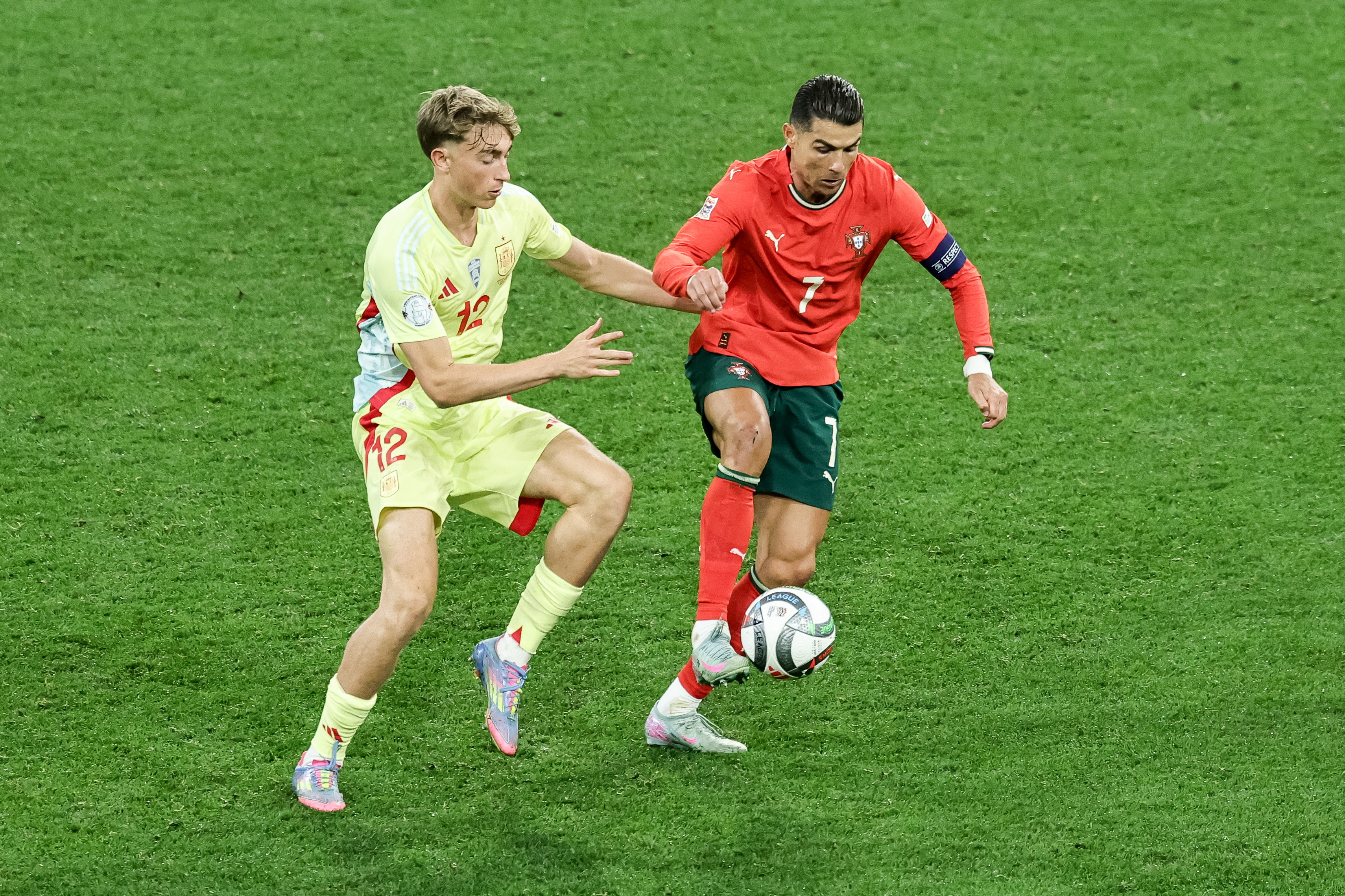 球员风采：欧国联比赛胜负难料