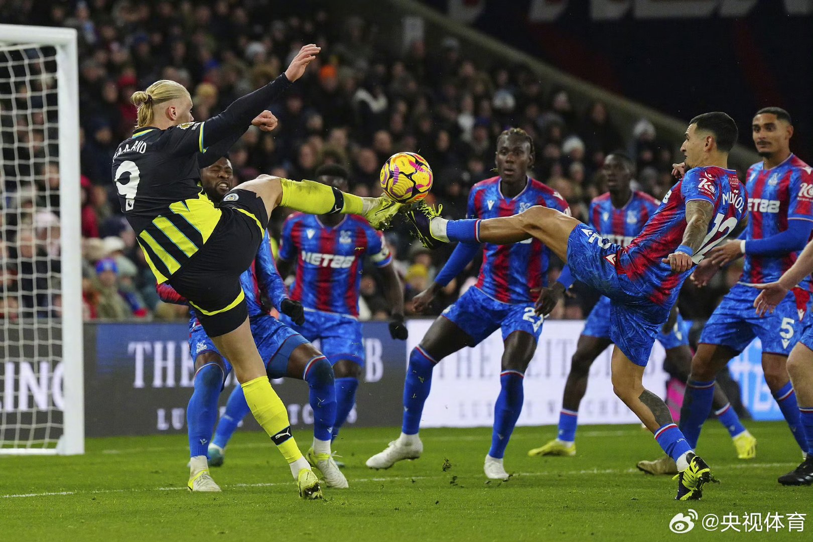 爱游戏大厅-包含战术大师对决，瓜迪奥拉领衔曼城击败兰帕德的词条