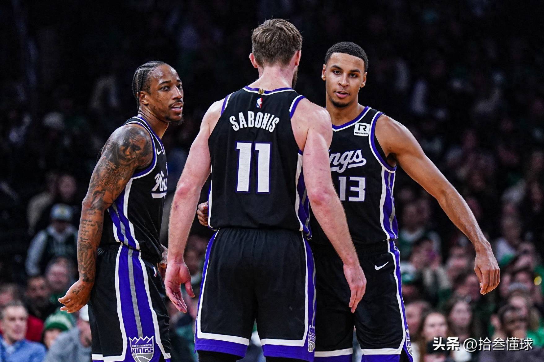 包含火箭鏖战四川队，德罗赞点燃赛场的词条