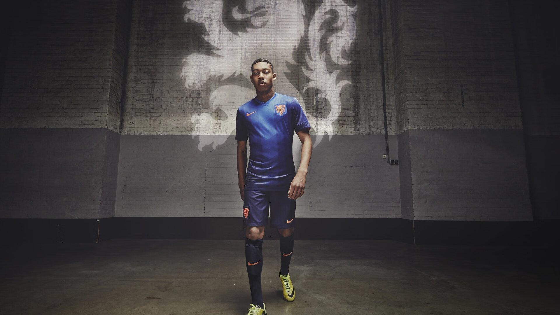 东决关键战之夜，巴斯托尼大场面先生