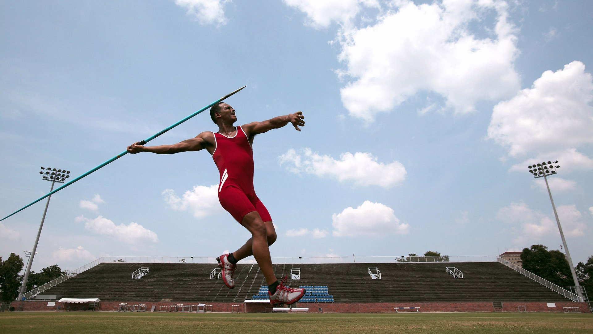布雷默,大场面先生如何定义瑞士对阵加拿大的冰上史诗